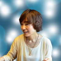 千里眼 大阪 エイプリル